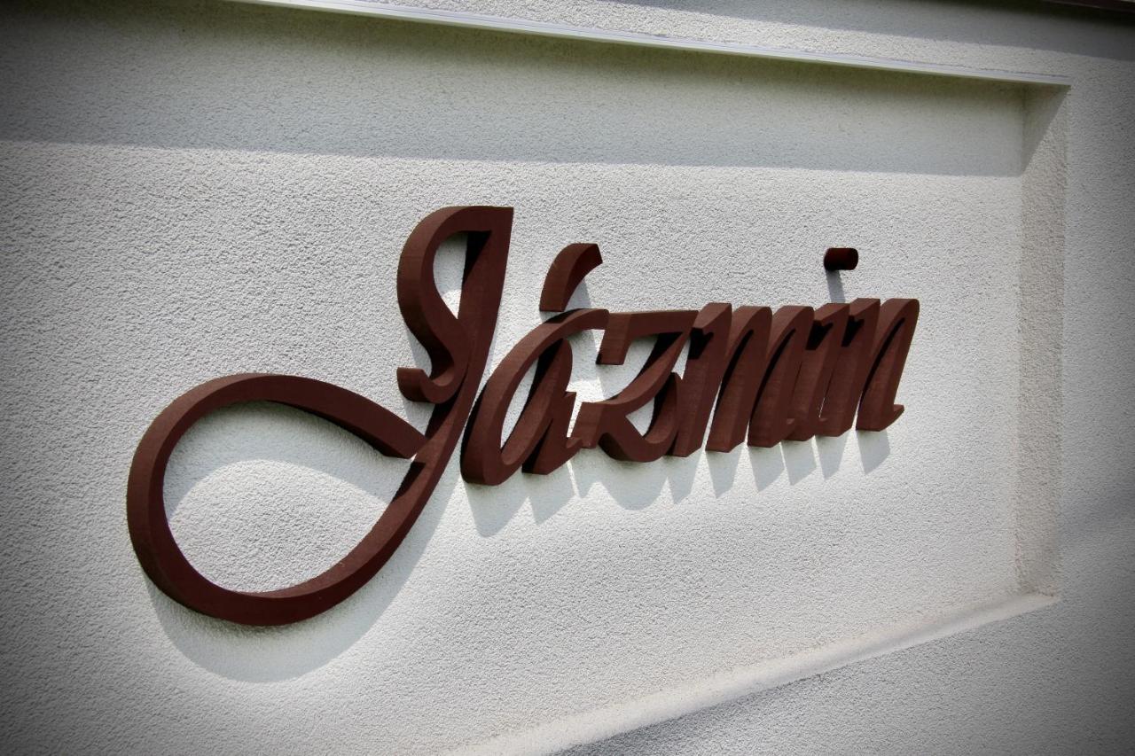 Jazmin Guest house